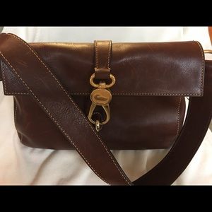 Dooney bourke purse